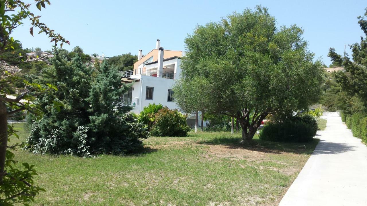 Beautiful House By The Sea,Loutraki Skaloma. Βίλα Εξωτερικό φωτογραφία